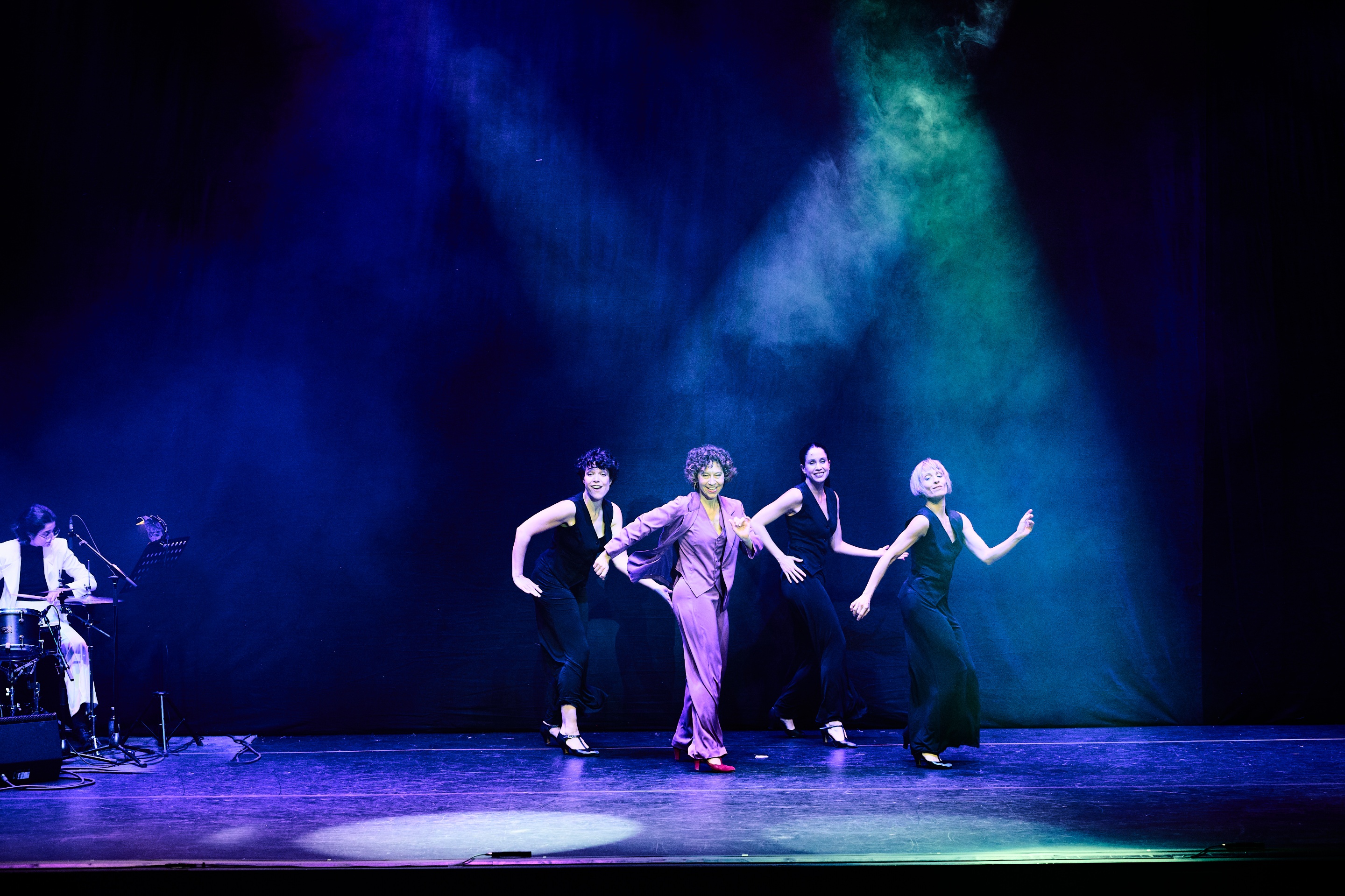 <p>ella&nbsp;era&nbsp;anita&nbsp;al&nbsp;teatre&nbsp;condal</p>