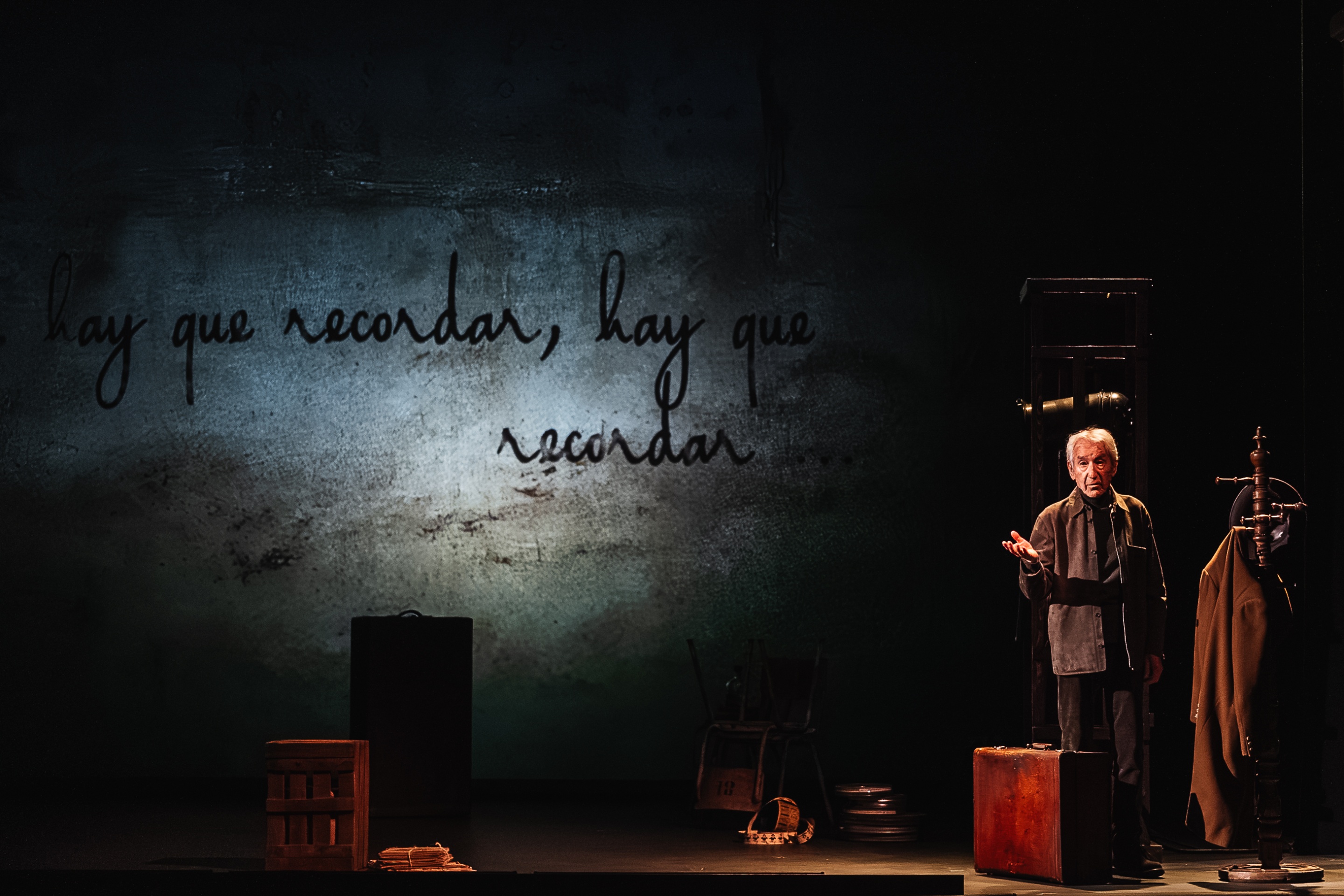 <p>el&nbsp;hijo&nbsp;de&nbsp;la&nbsp;cómica&nbsp;al&nbsp;teatre&nbsp;romea</p>