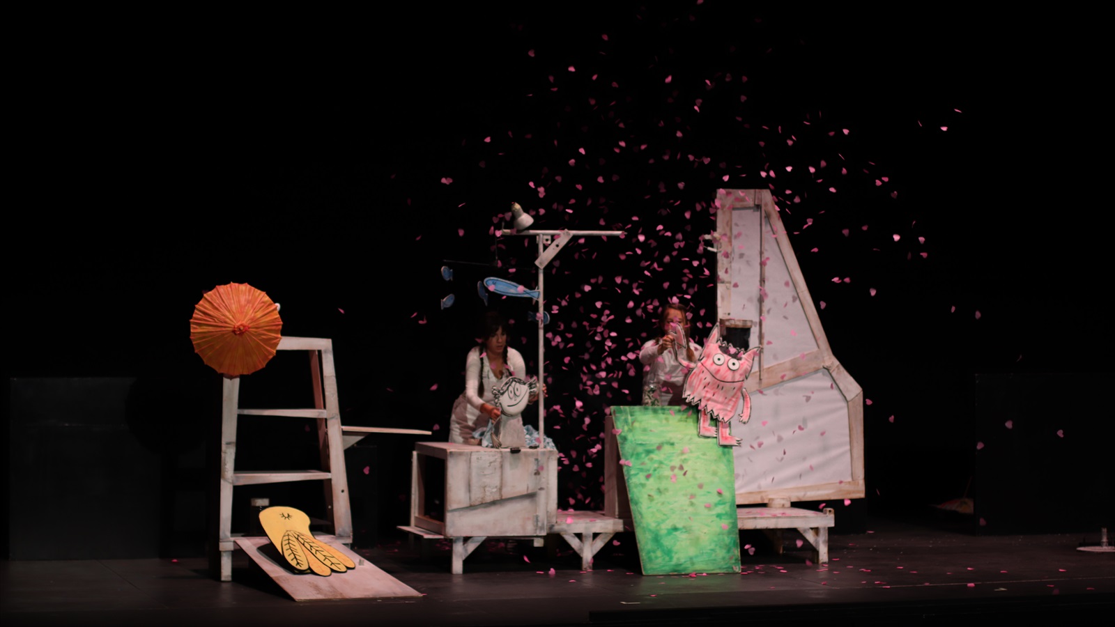 el monstre de colors al teatre condal